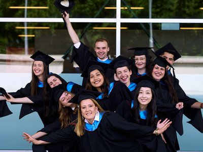 Der Alternativtext wird in Kürze eingefügt