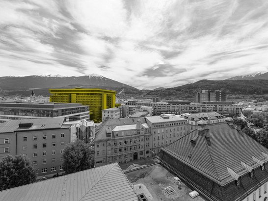 Blick über Innsbruck mit der Medizinischen Universität Innsbruck im Hintergrund