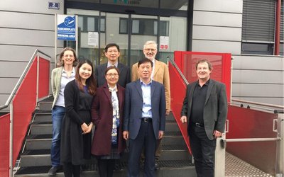 Gruppenbild mit Vertreterinnen und Vertretern der ECUST Shanghai und Montanuniversität Leoben
